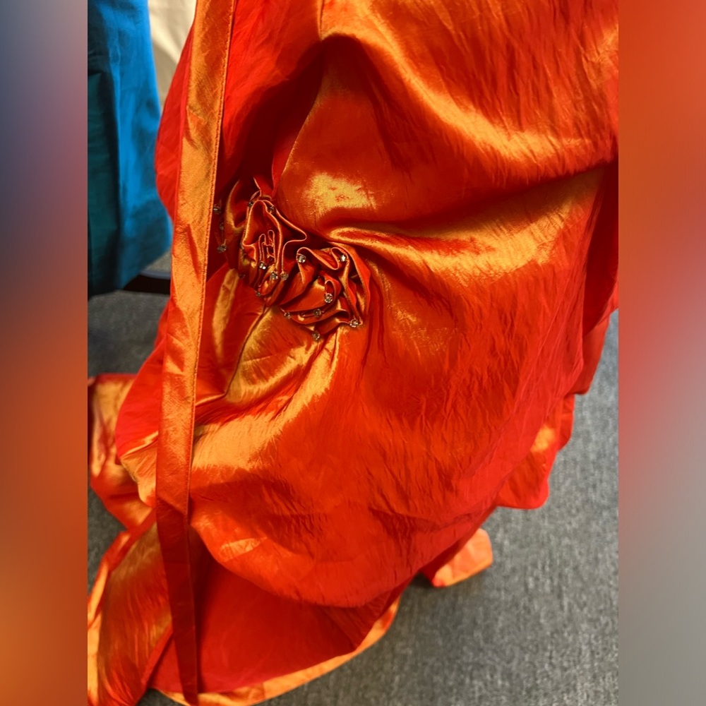 Orange Gown - Picture 4 of 6